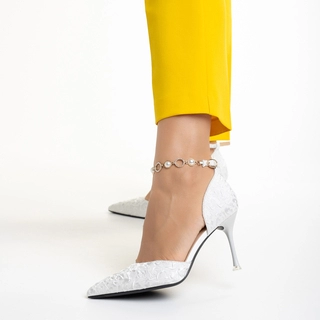 Avalansa reducerilor - Reduceri Pantofi dama albi din piele ecologica cu toc Briony Promotie