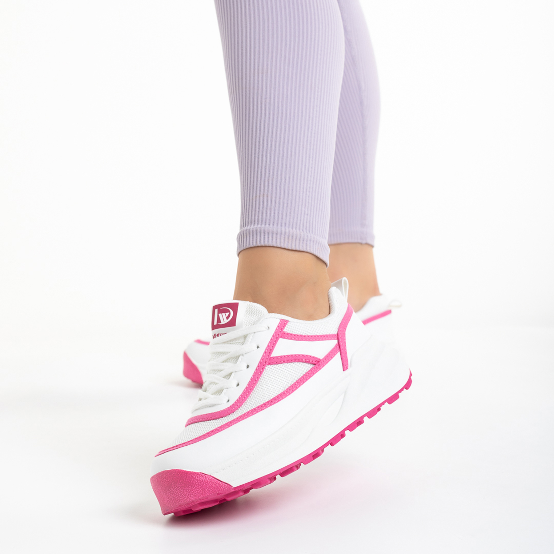 Pantofi sport dama albi cu roz din piele ecologica si material textil Sarina Incaltaminte Dama 2023-03-24