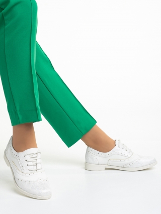 Women's Month - Reduceri Pantofi casual dama albi din piele ecologica Ragna Promotie